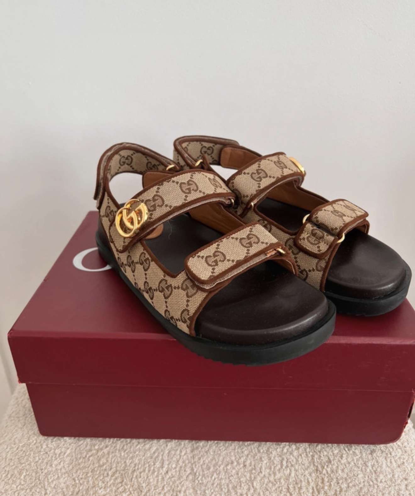 Gucci sandalky