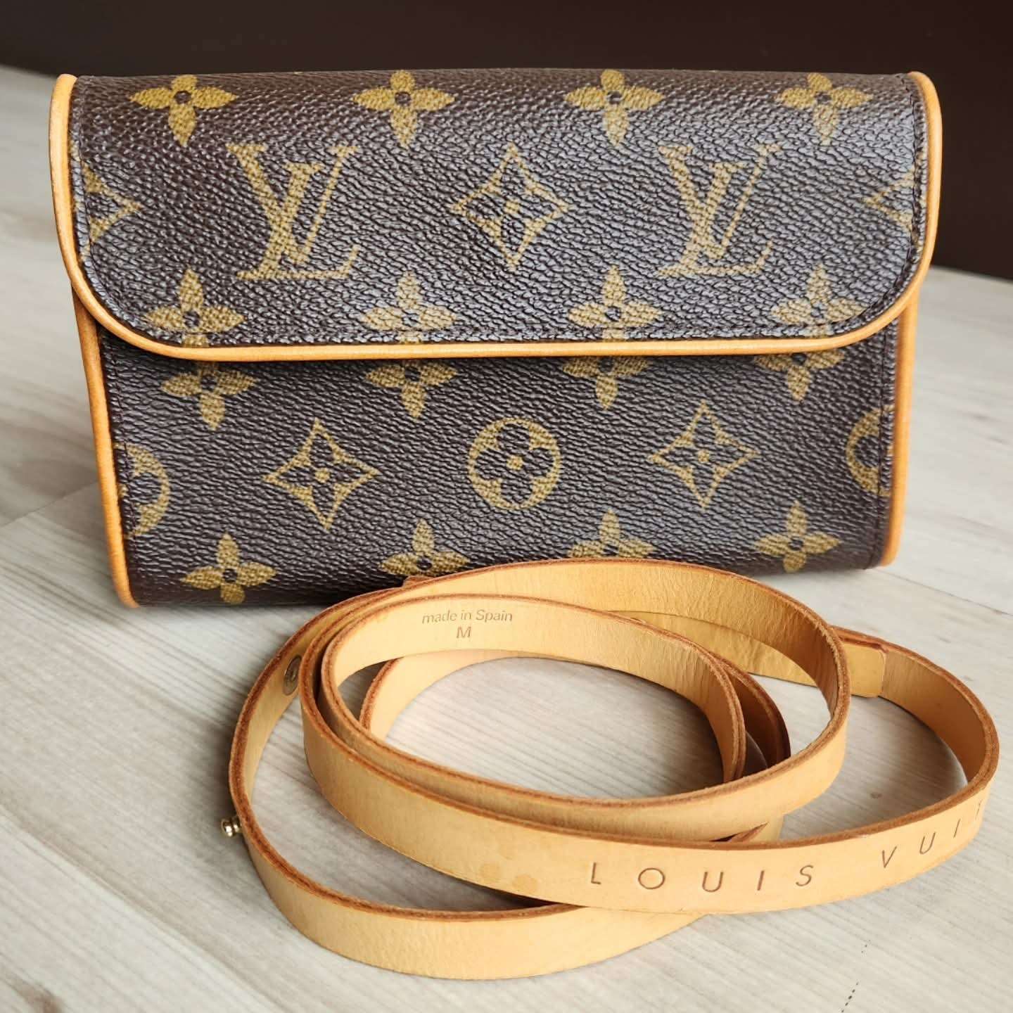 Louis Vuitton Florentine