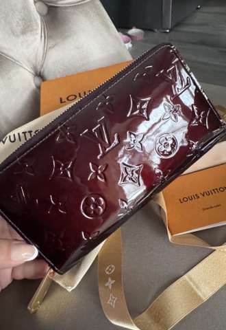 https://www.vipluxury.sk/Louis Vuitton Zippy Wallet