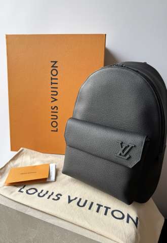 https://www.vipluxury.sk/LOUIS VUITTON Aerogram Takeoff pánsky ruksak