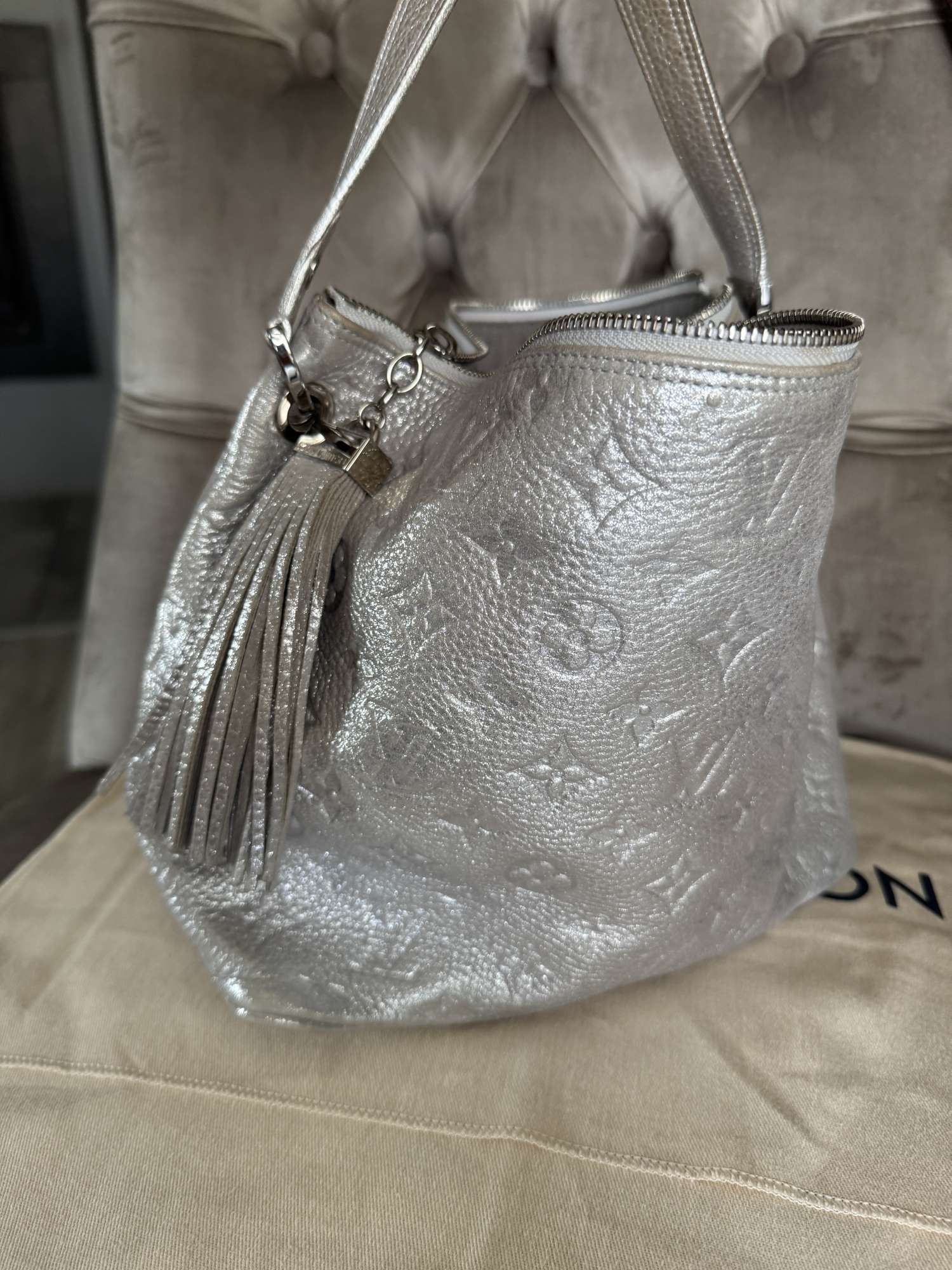 Louis Vuitton Shimmer Halo