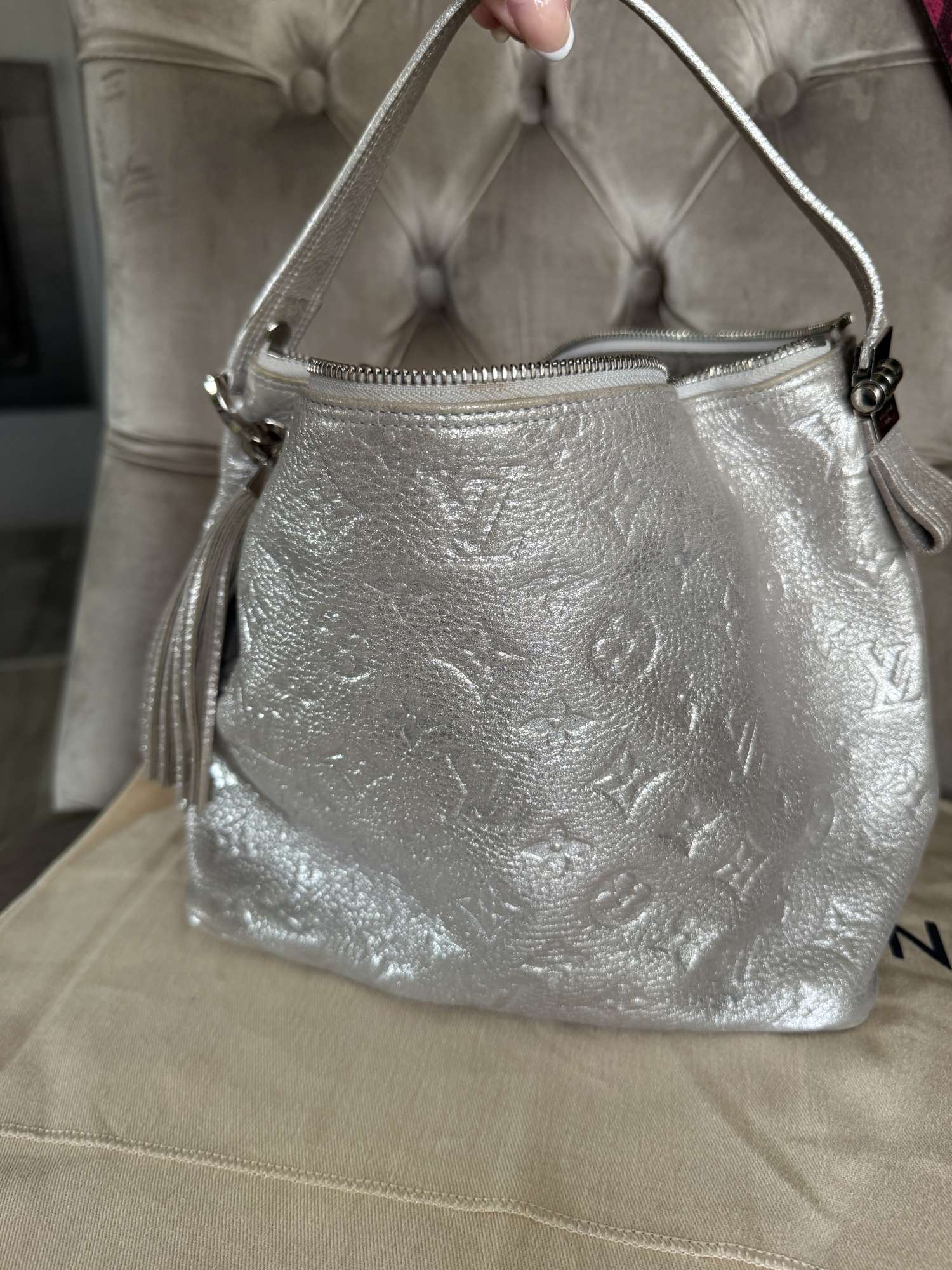Louis Vuitton Shimmer Halo