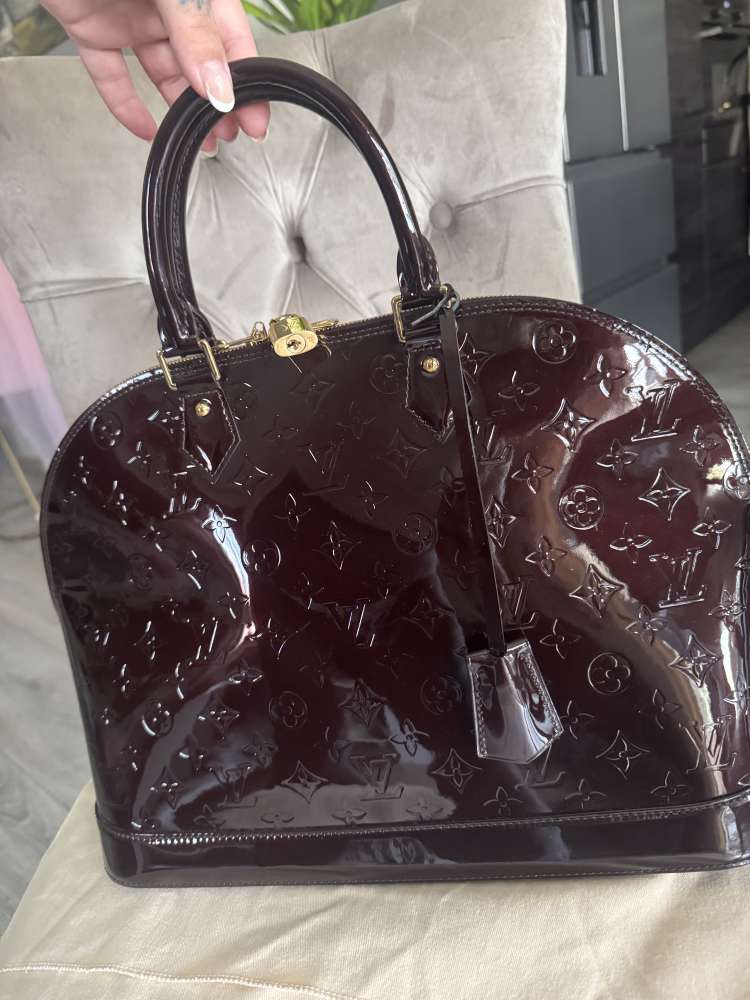 Louis Vuitton Alma Gm Amarante