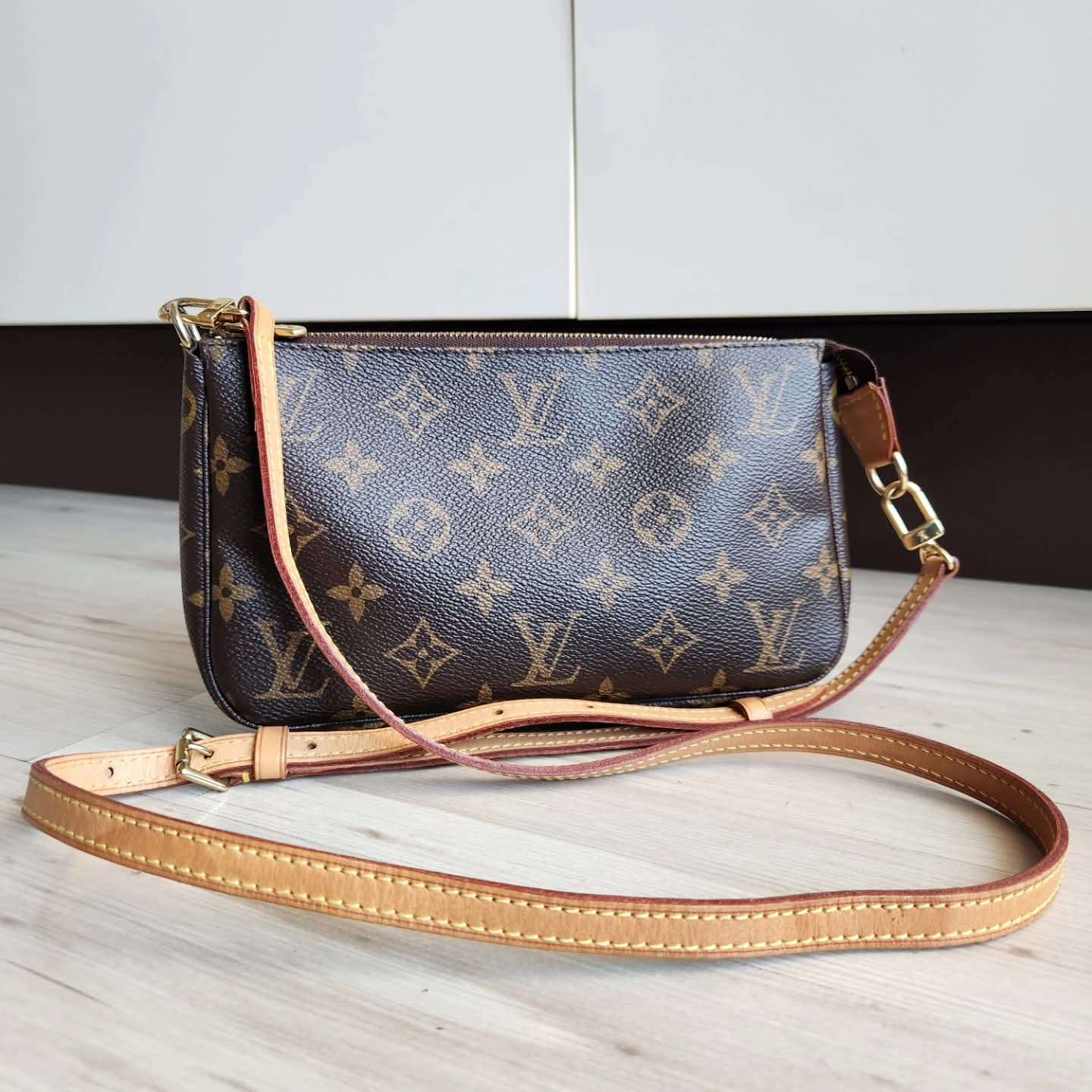 Louis Vuitton Pochette Accessoires
