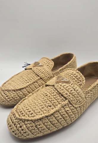 https://www.vipluxury.sk/Prada espadrilky
