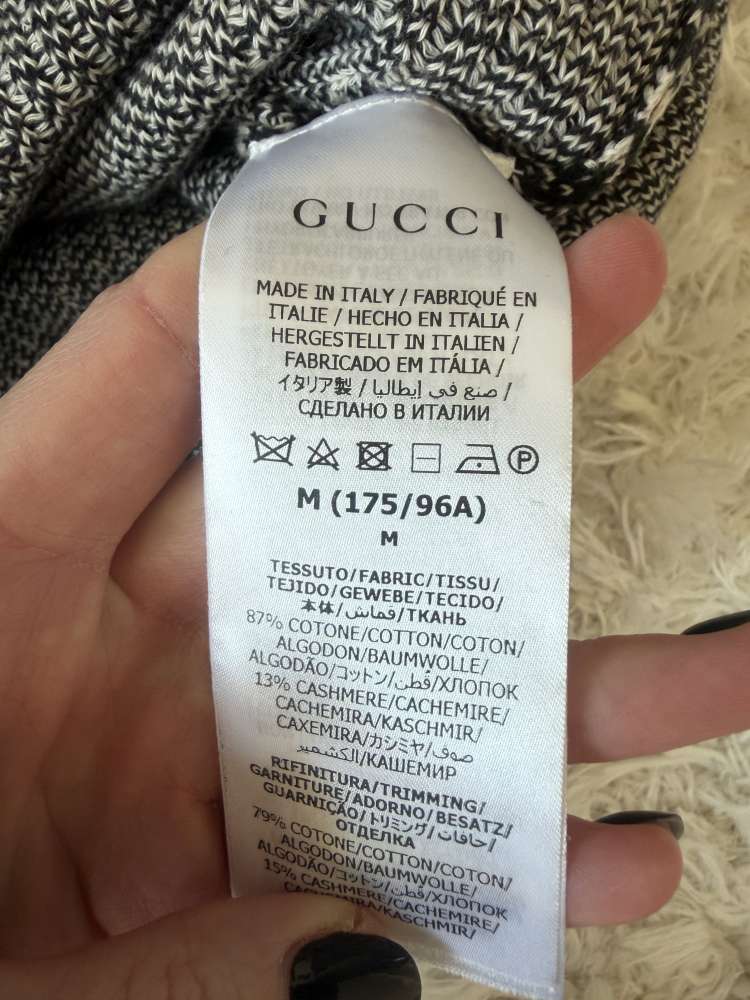 Gucci sveter