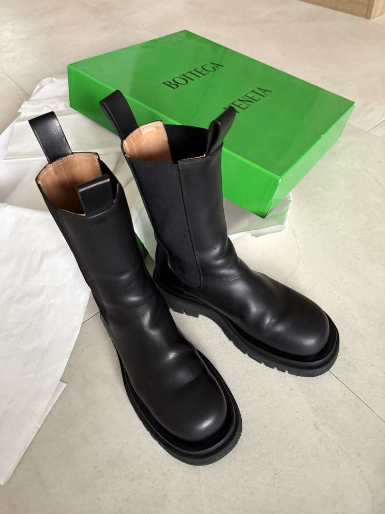 Čižmy Bottega Veneta