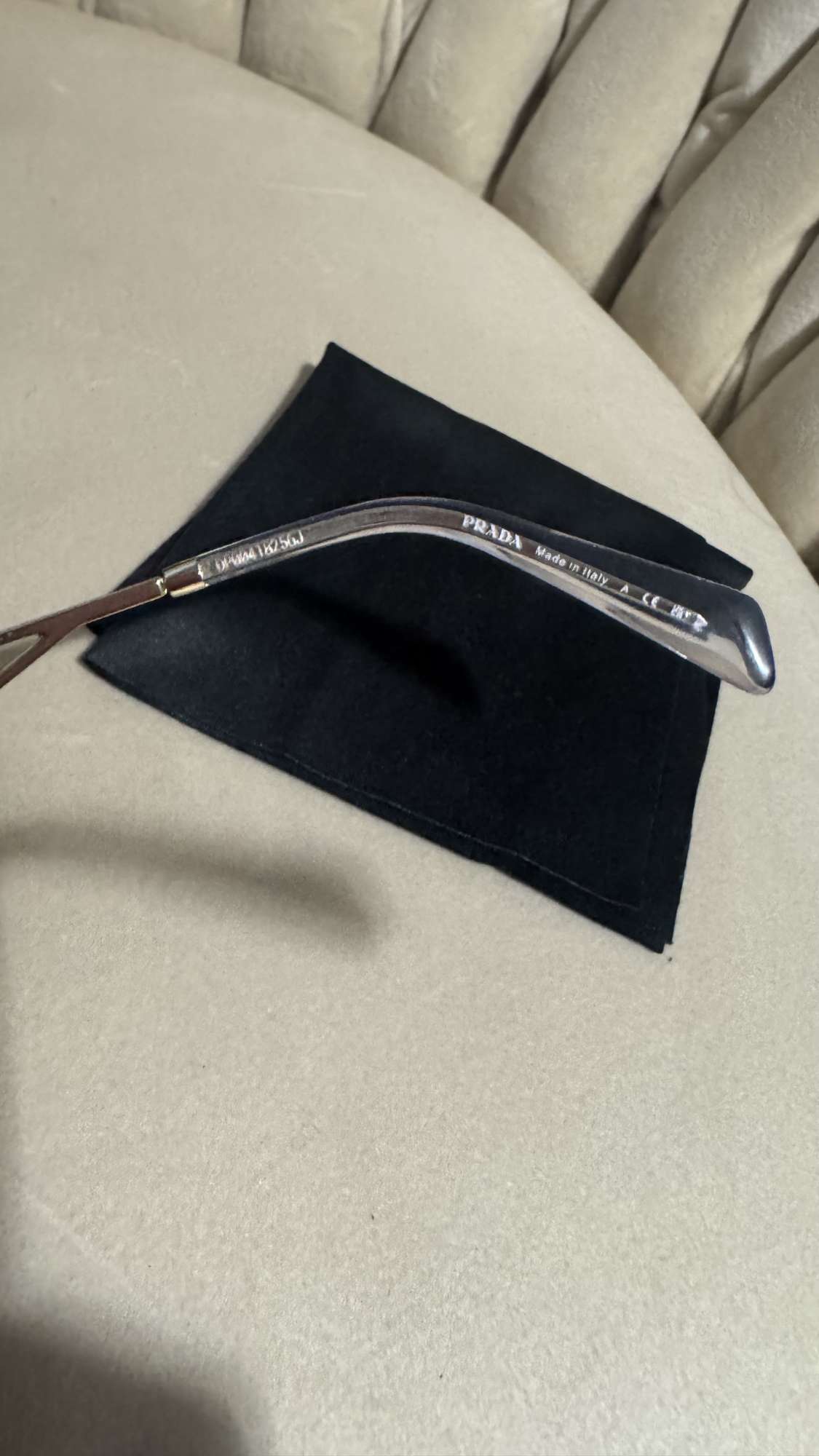 Prada slnečné okuliare