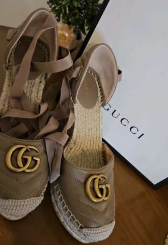https://www.vipluxury.sk/Gucci sandalky