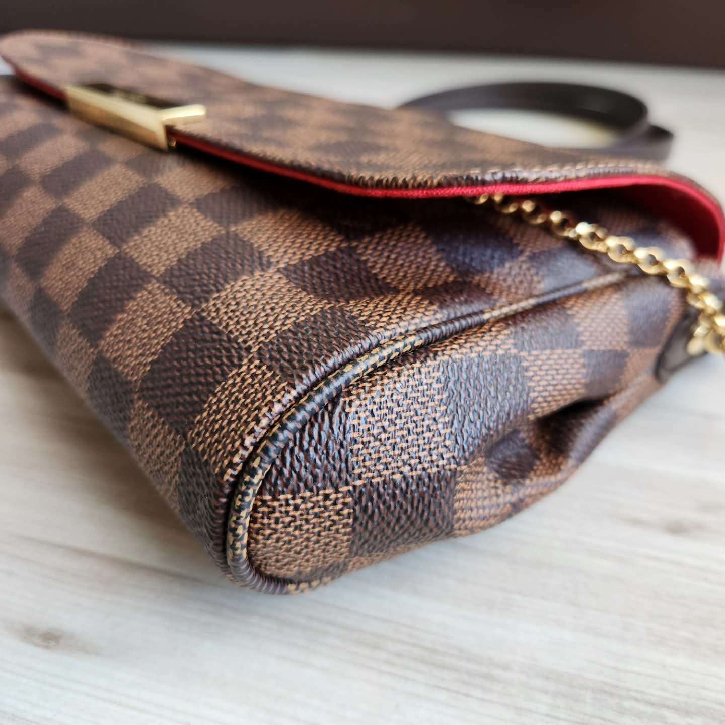 Louis Vuitton Favorite MM