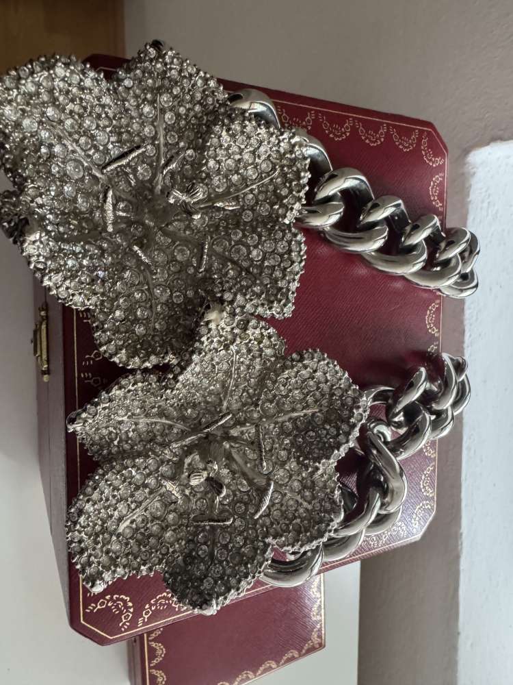 One Of A Kind Nahrdelnik