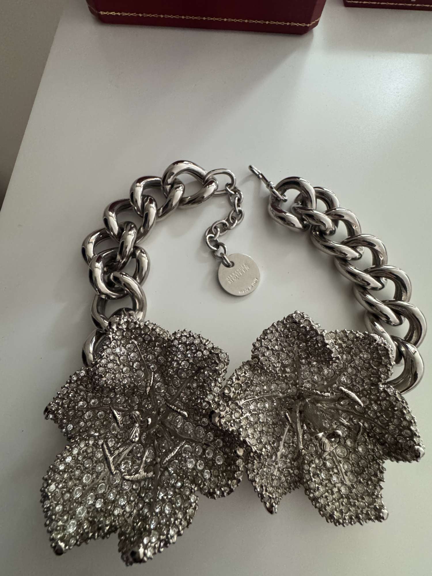 One Of A Kind Nahrdelnik