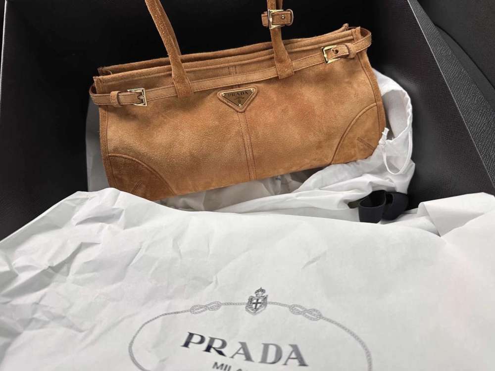 Prada kabelka