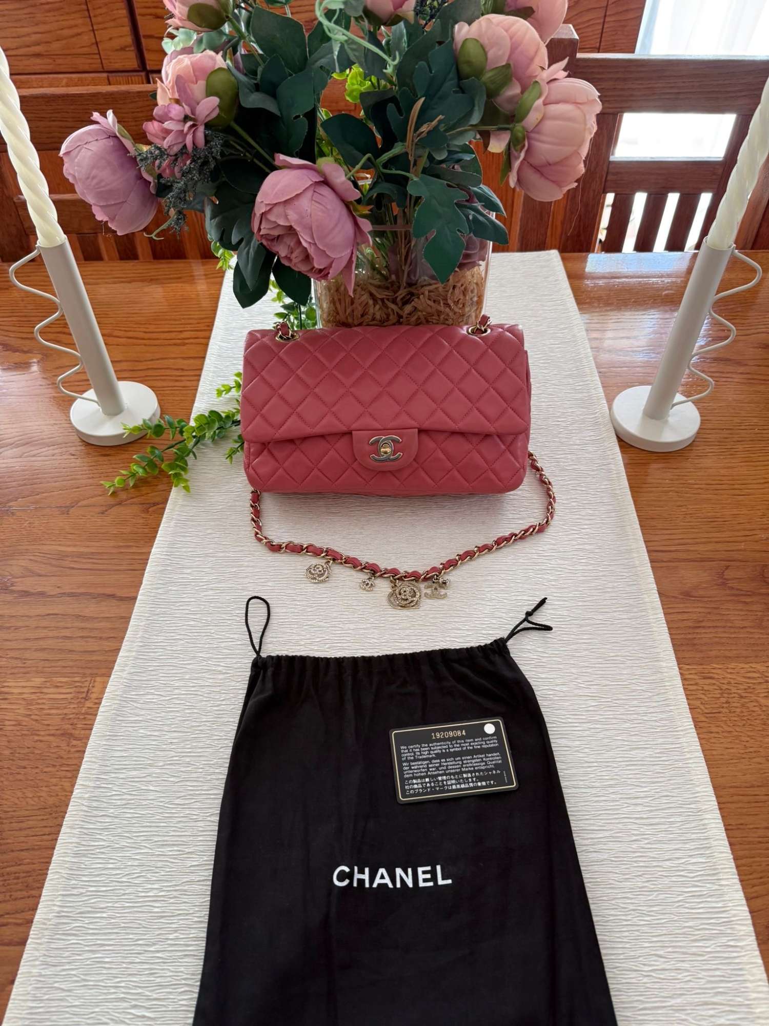 Chanel médium flap bag