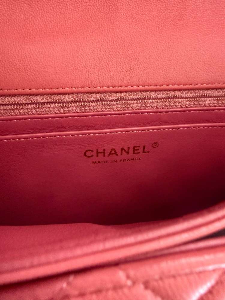 Chanel médium flap bag