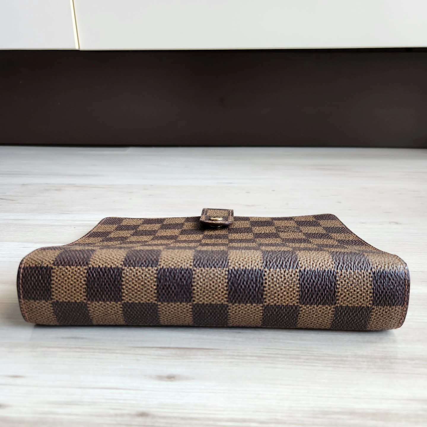 Louis Vuitton Agenda MM