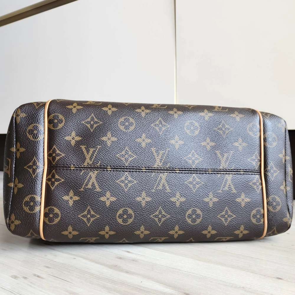 Louis Vuitton Totally MM