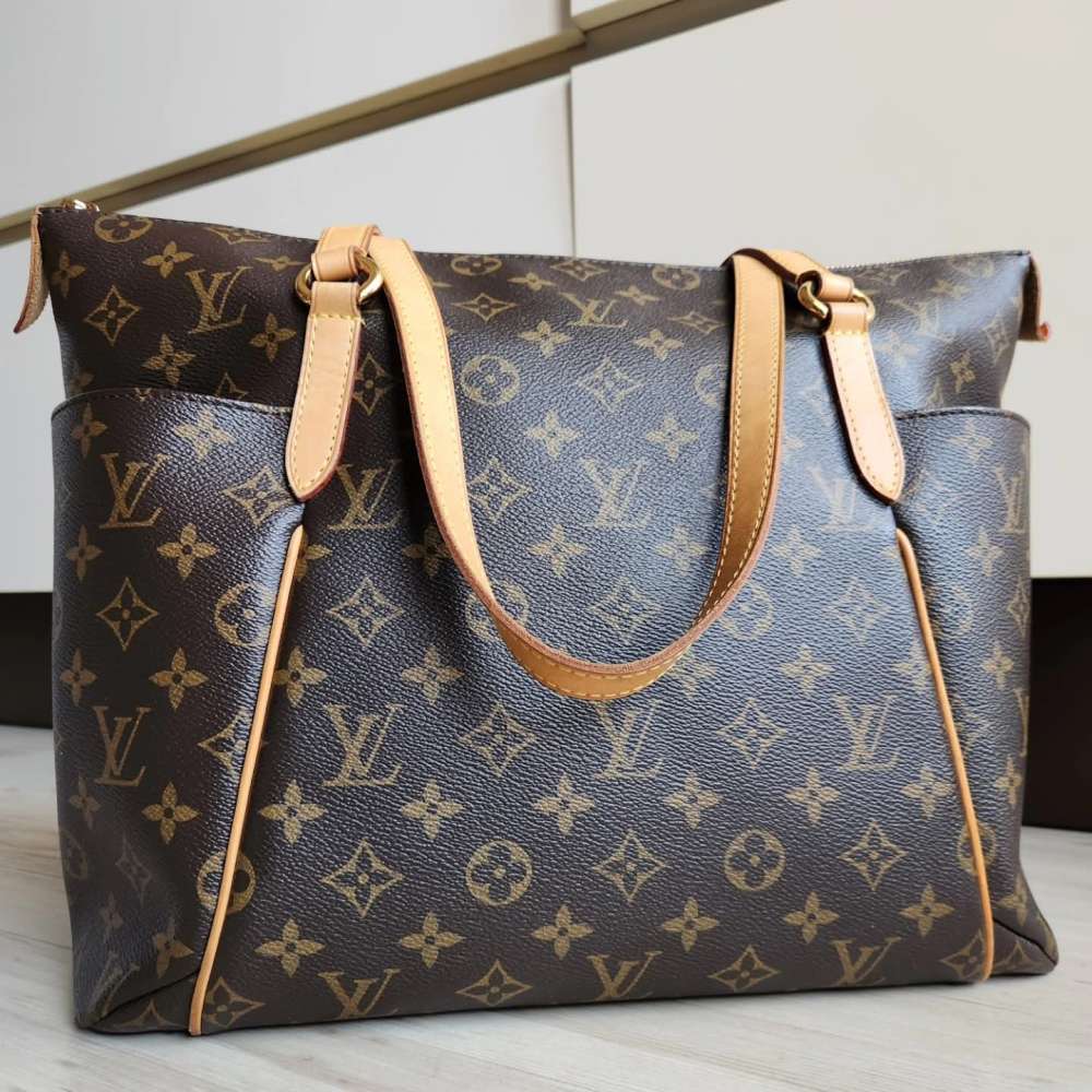 Louis Vuitton Totally MM