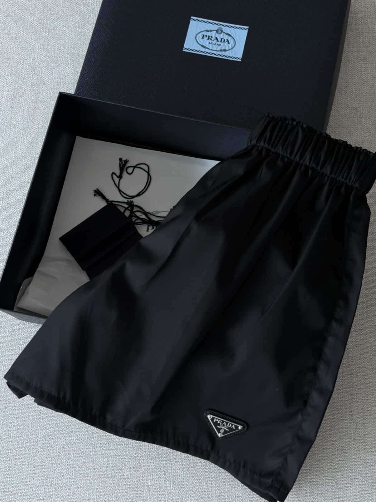 Prada kratke nohavice