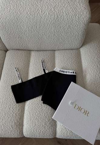 https://www.vipluxury.sk/Dior set