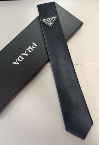 https://www.vipluxury.sk/Prada kravata