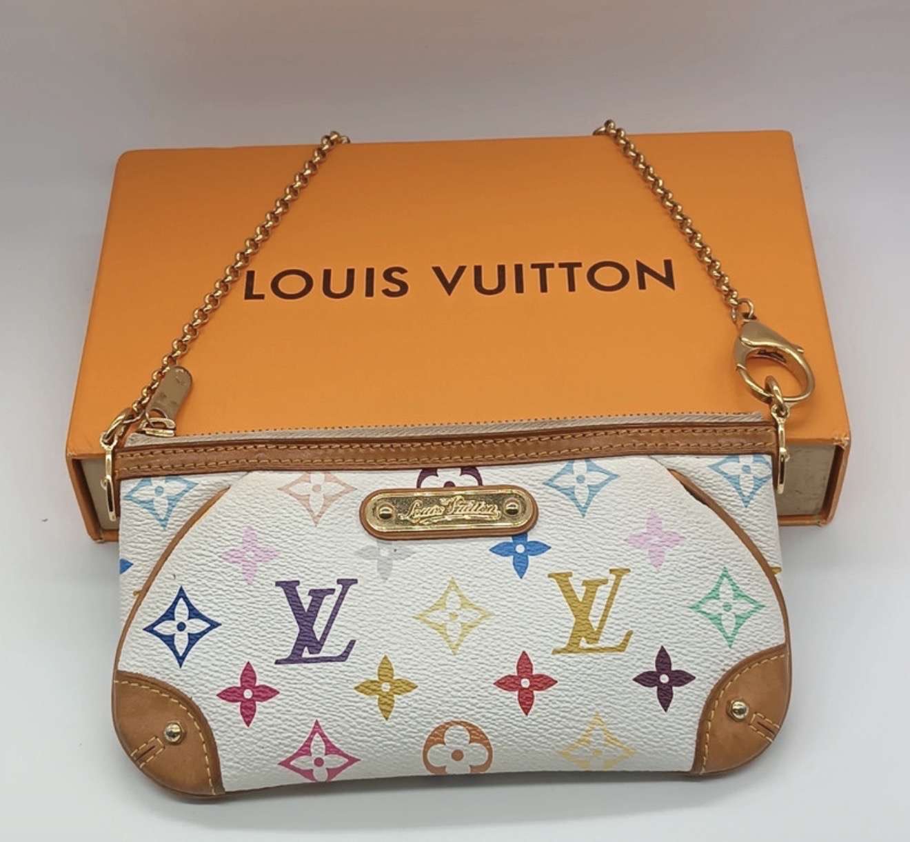 Louis Vuitton clutch