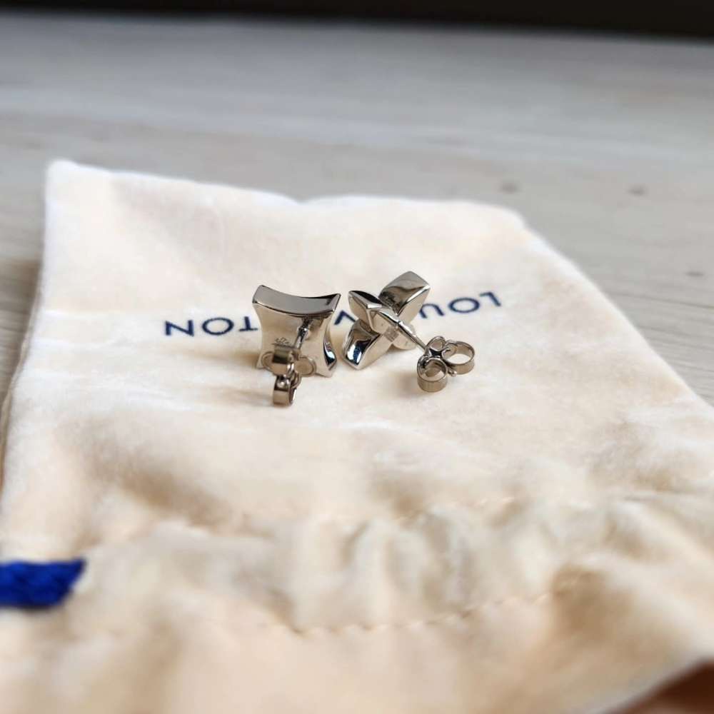 Louis Vuitton Nausnice