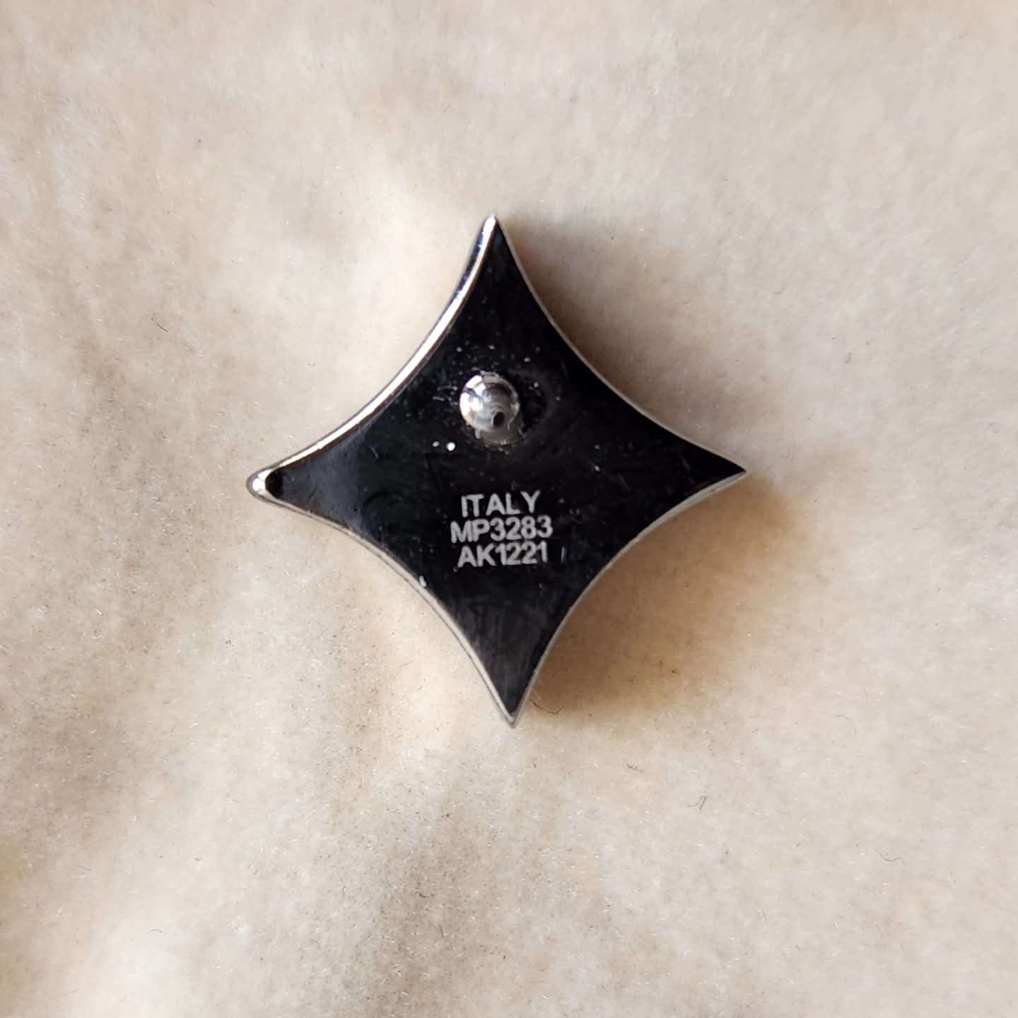 Louis Vuitton Nausnice