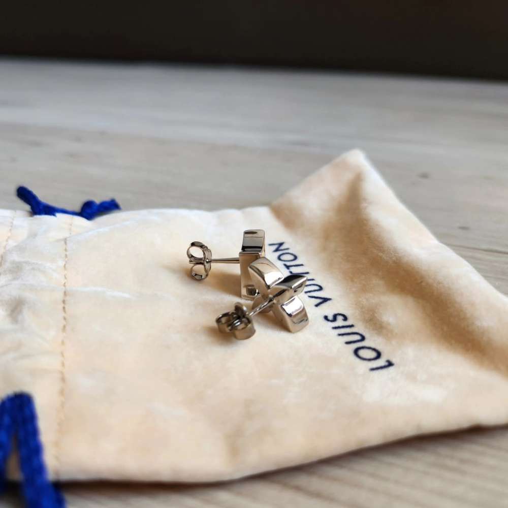 Louis Vuitton Nausnice