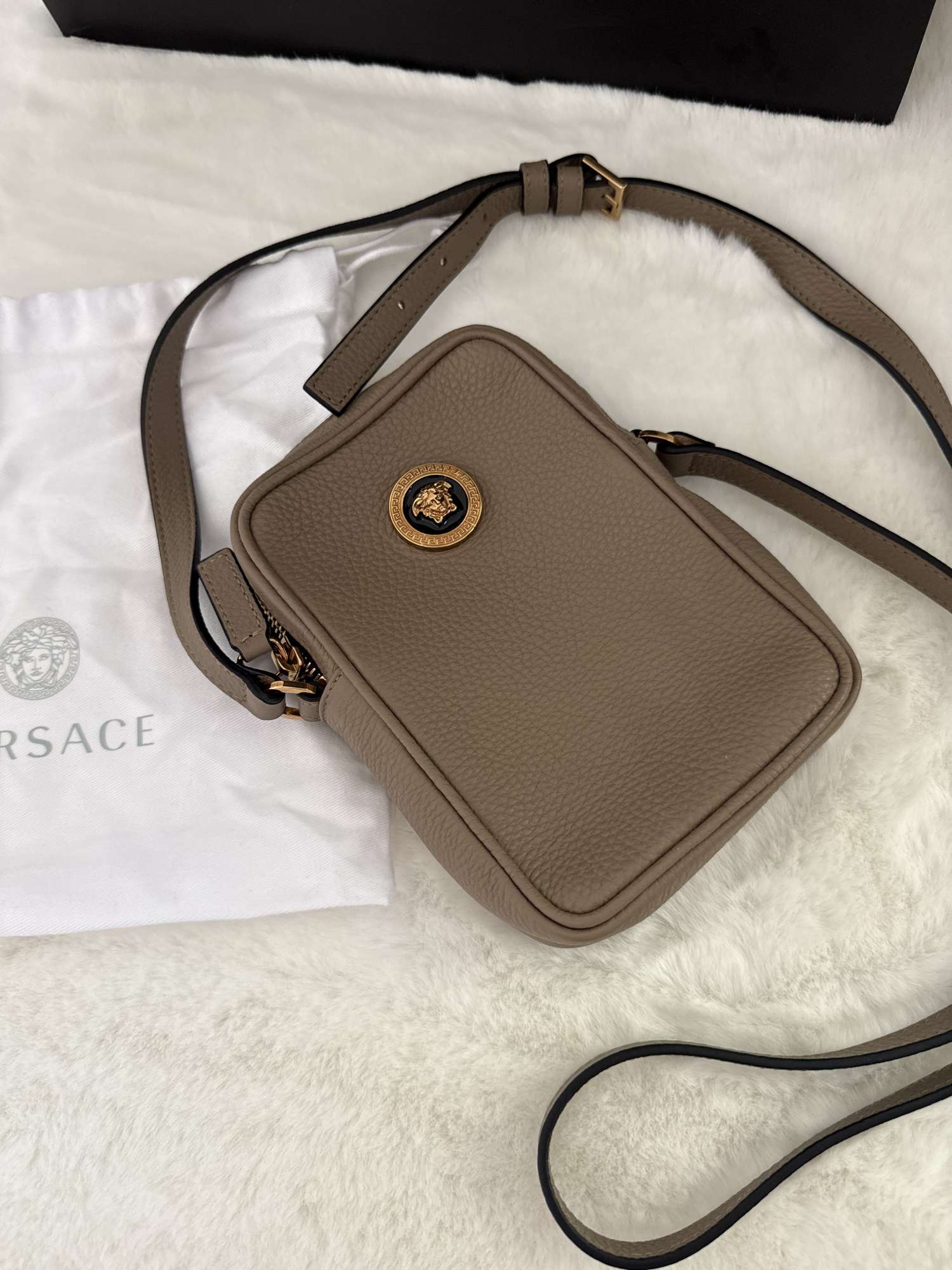Versace kabelka unisex
