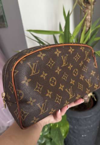 https://www.vipluxury.sk/Louis Vuitton travel case