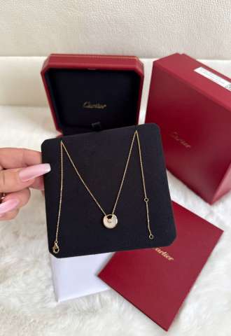 https://www.vipluxury.sk/Cartier Amulette Nahrdelník