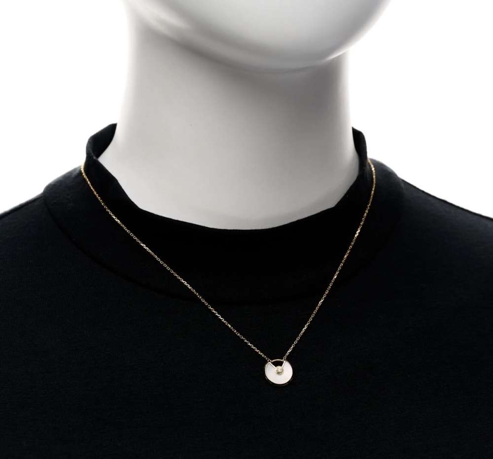 Cartier Amulette Nahrdelník