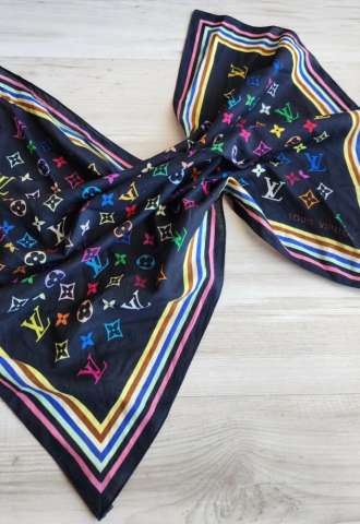 https://www.vipluxury.sk/Louis Vuitton Foulard