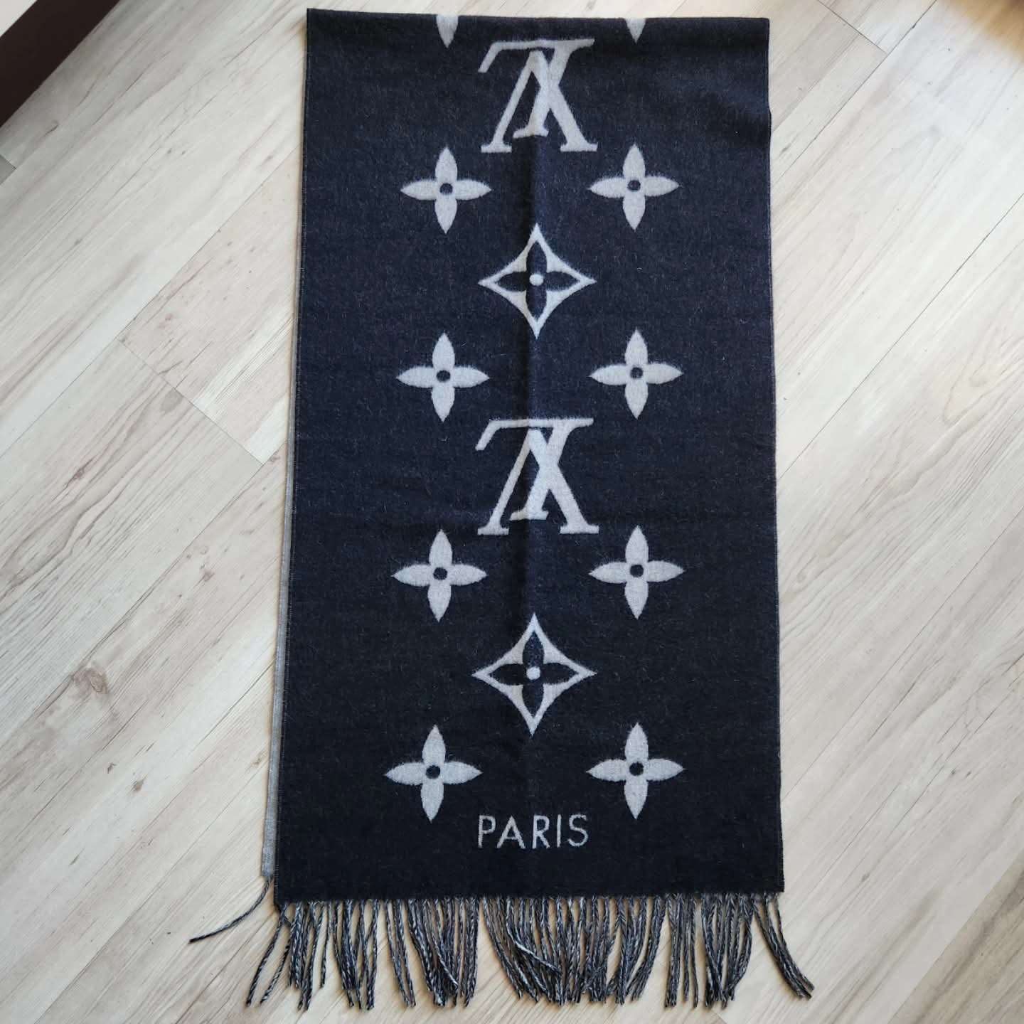 Louis Vuitton Reykjavik