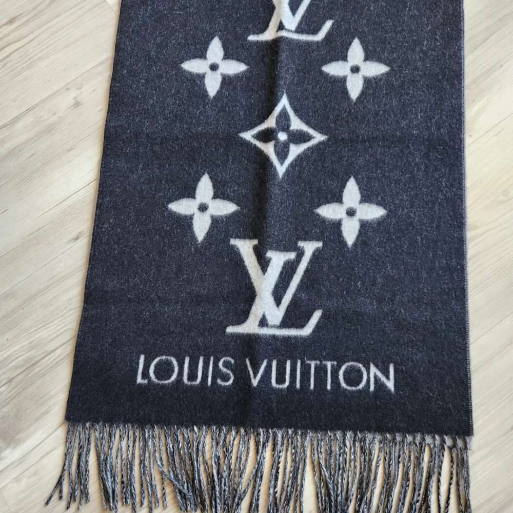 Louis Vuitton Reykjavik