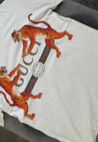 https://www.vipluxury.sk/Gucci T-shirt