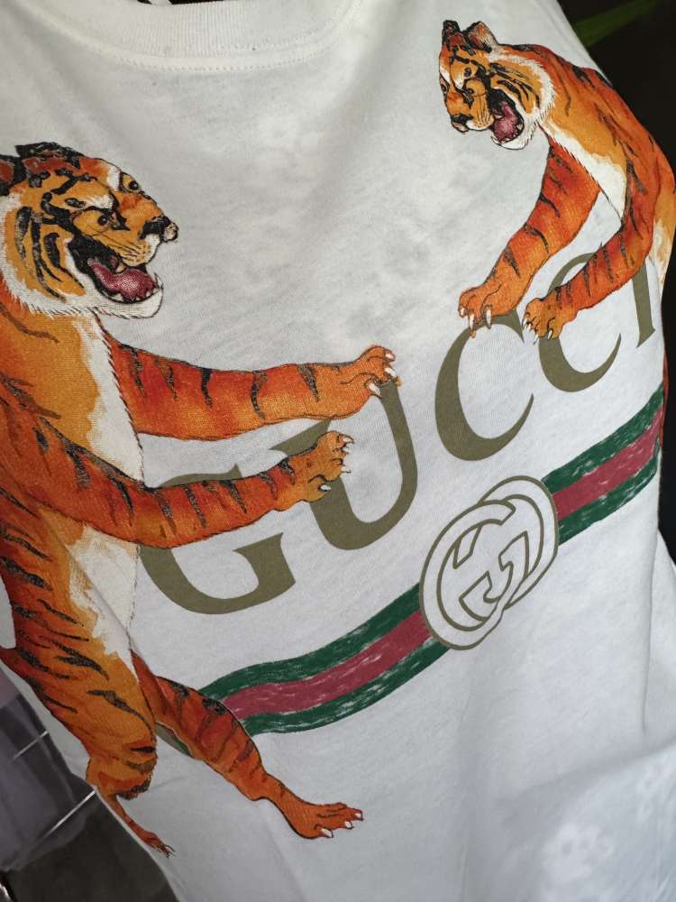 Gucci T-shirt
