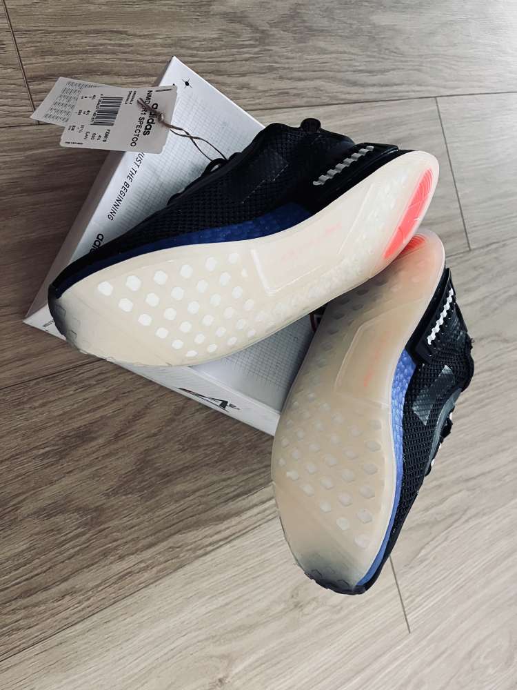 Tenisky Adidas NMD R1 Spectoo 37,5