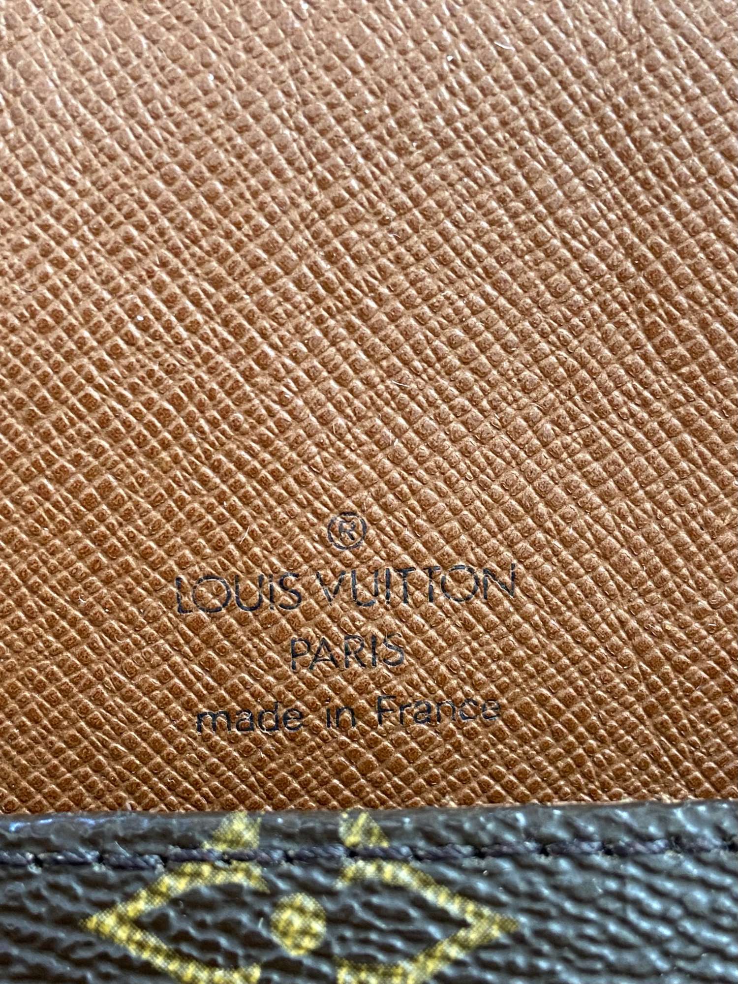 Louis Vuitton Salsa messenger