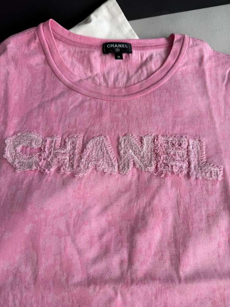 Chanel tričko