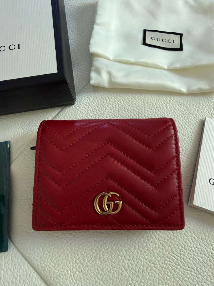 Gucci Marmont penazenka