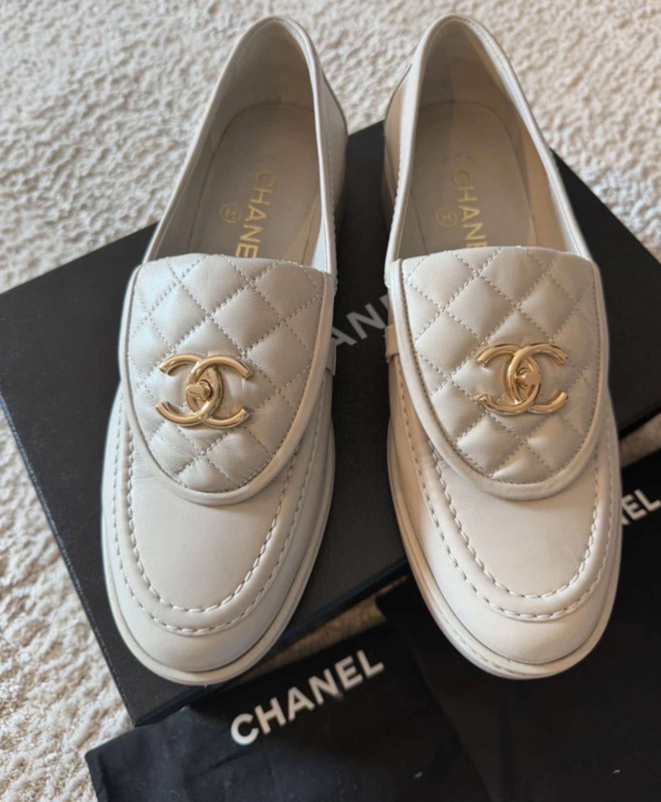 Chanel mokasiny