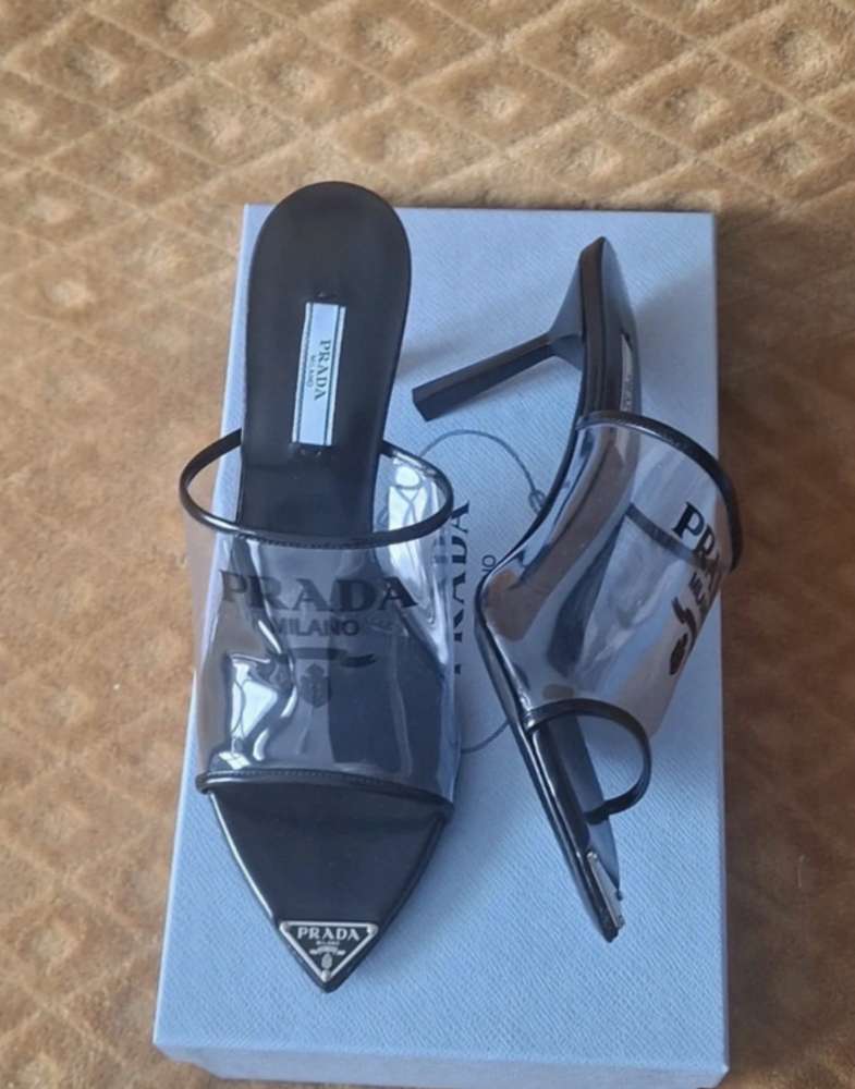Prada sandalky