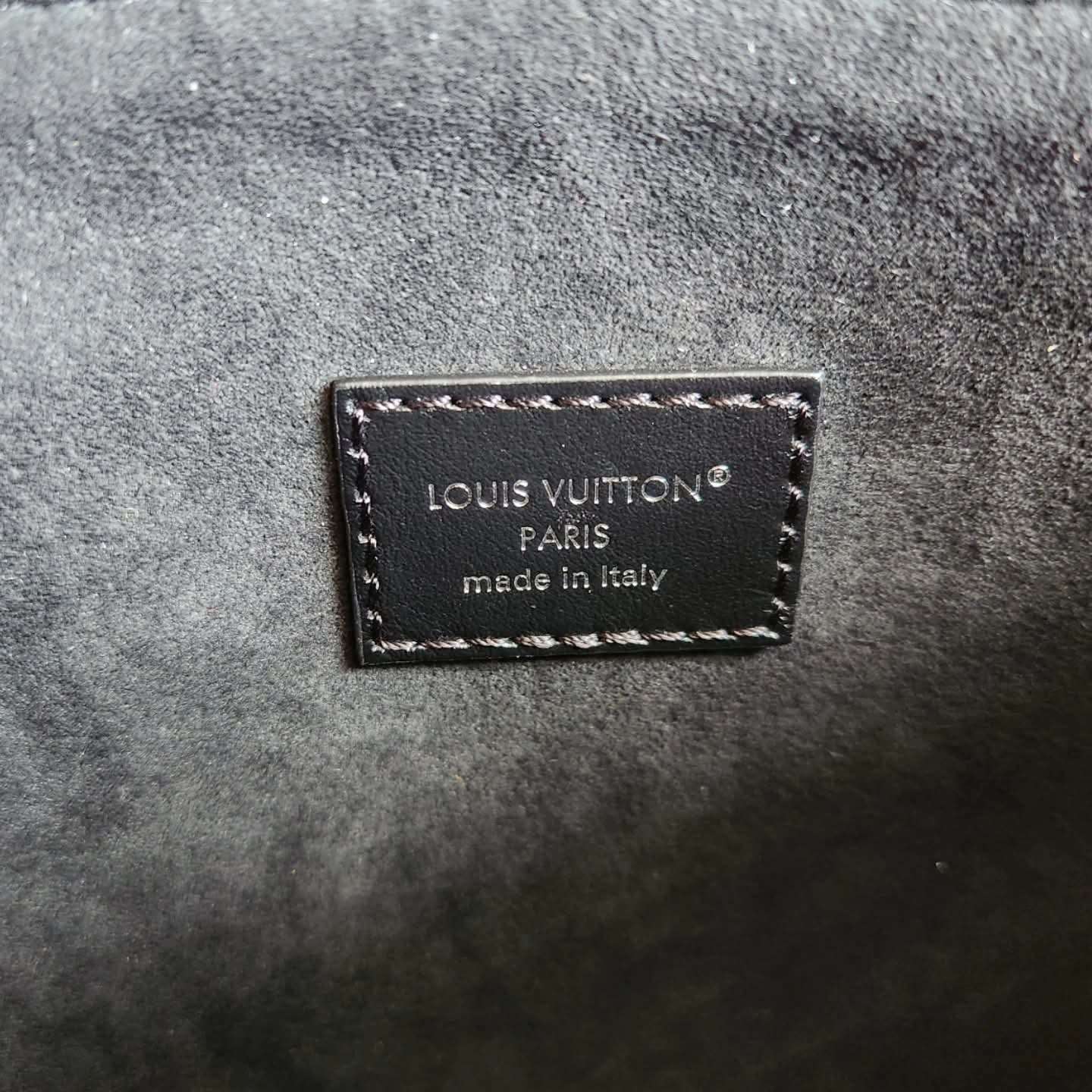 Louis Vuitton Clutch