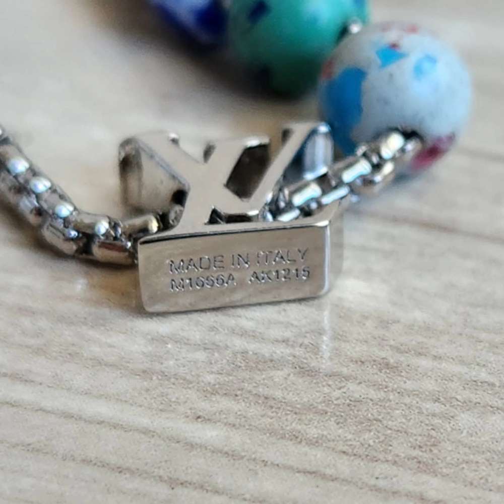 Louis Vuitton Naramek