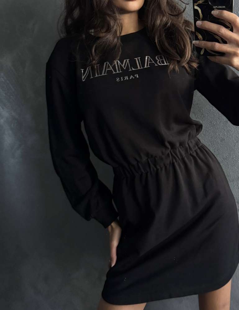 Balmain šaty