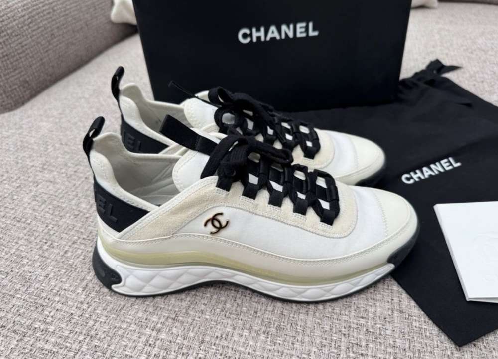 Chanel tenisky