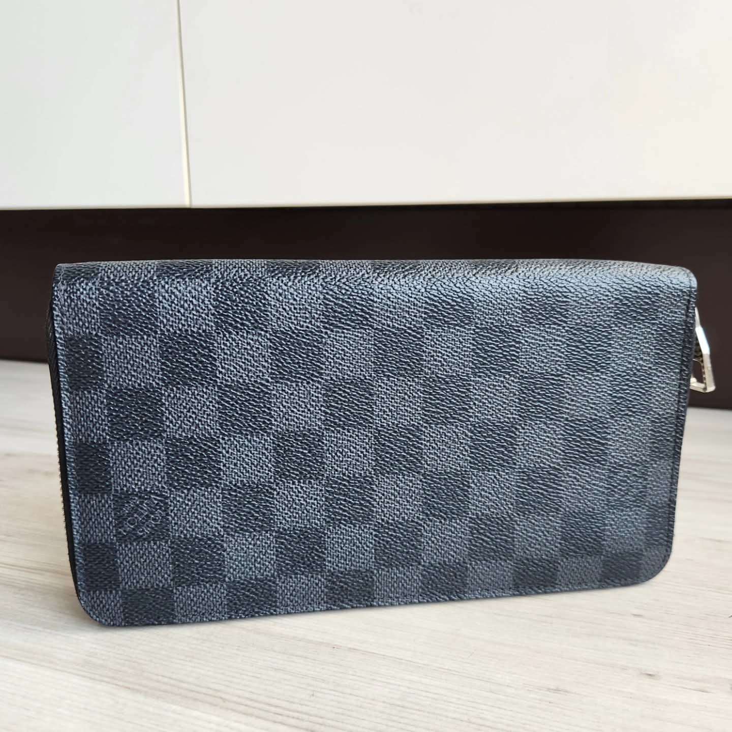 Louis Vuitton Zippy Organizer
