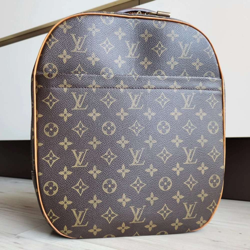 Louis Vuitton Packall